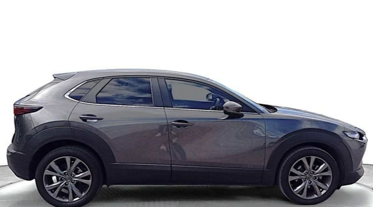 Mazda CX-30 E-SKYACTIV X AUTO en valls - Foto 2