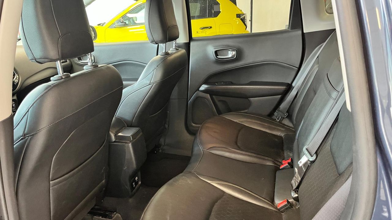 Jeep Compass LIMITED en valls - Foto 2