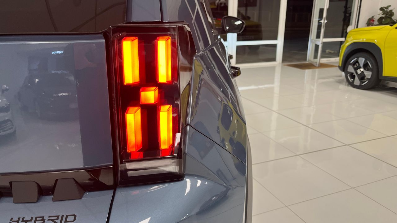 Fiat Grande Panda LA PRIMA HYBRID - Foto 2