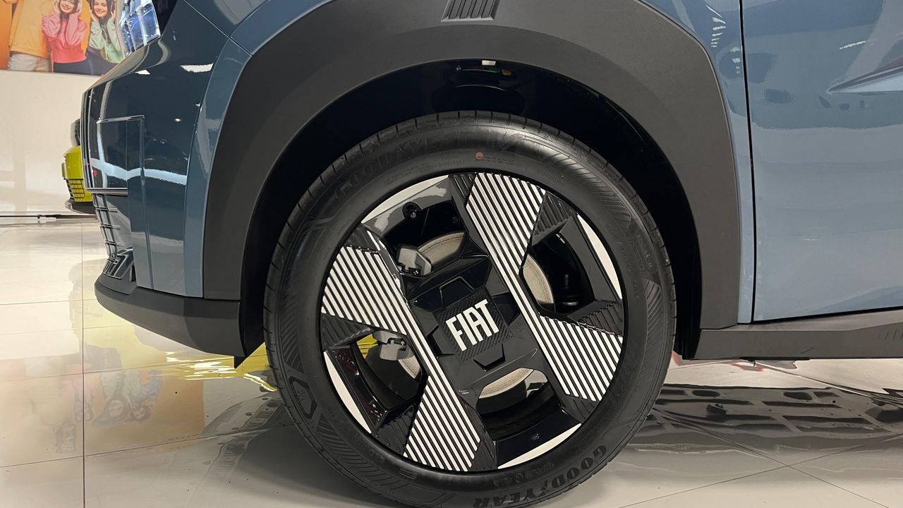 Fiat Grande Panda LA PRIMA HYBRID - Foto 2