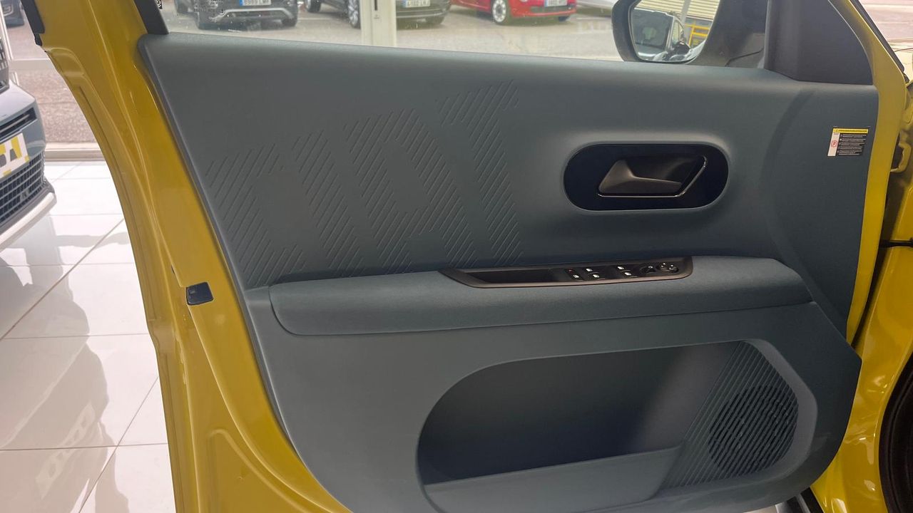 Fiat Grande Panda E LA PRIMA - Foto 2