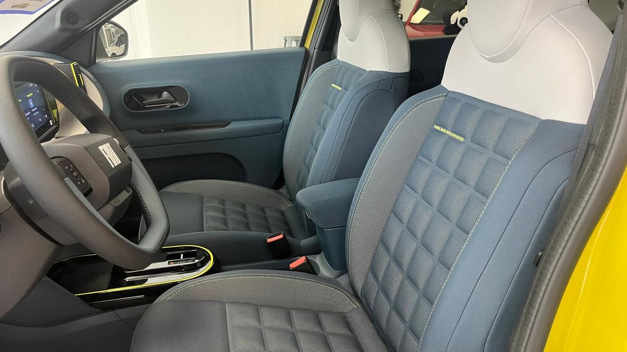 Fiat Grande Panda E LA PRIMA - Foto 2