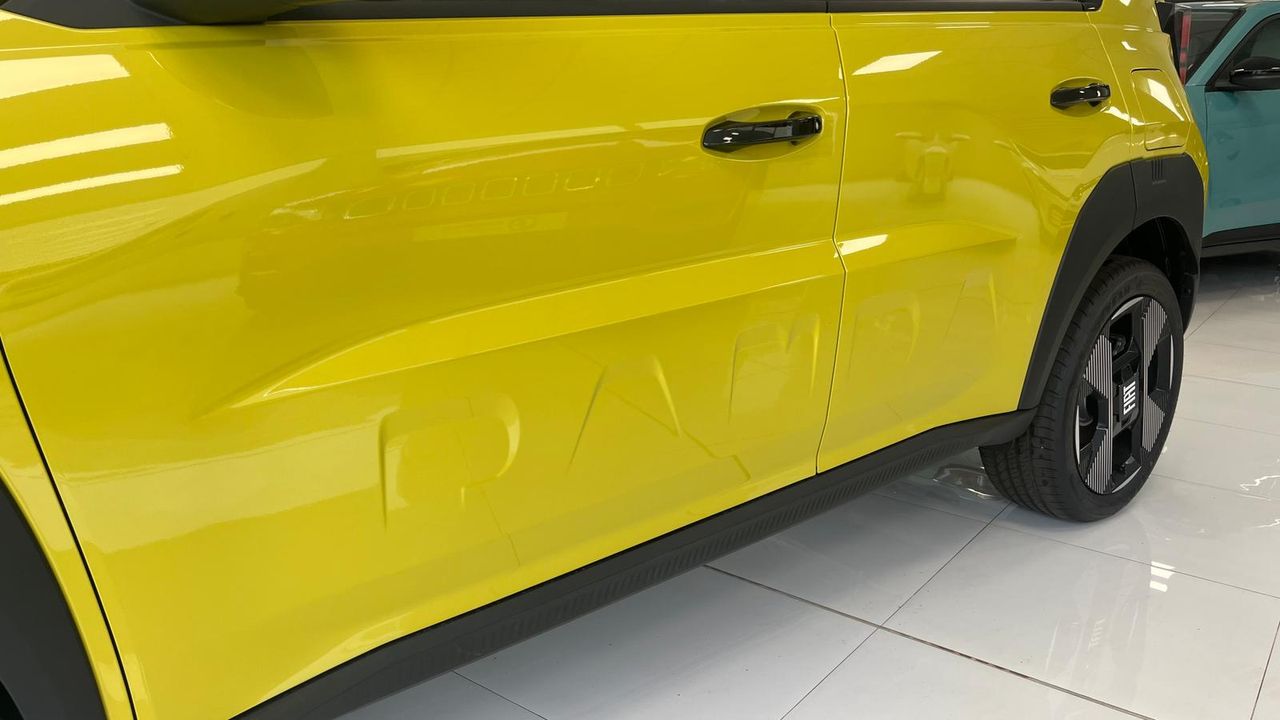 Fiat Grande Panda E LA PRIMA - Foto 2