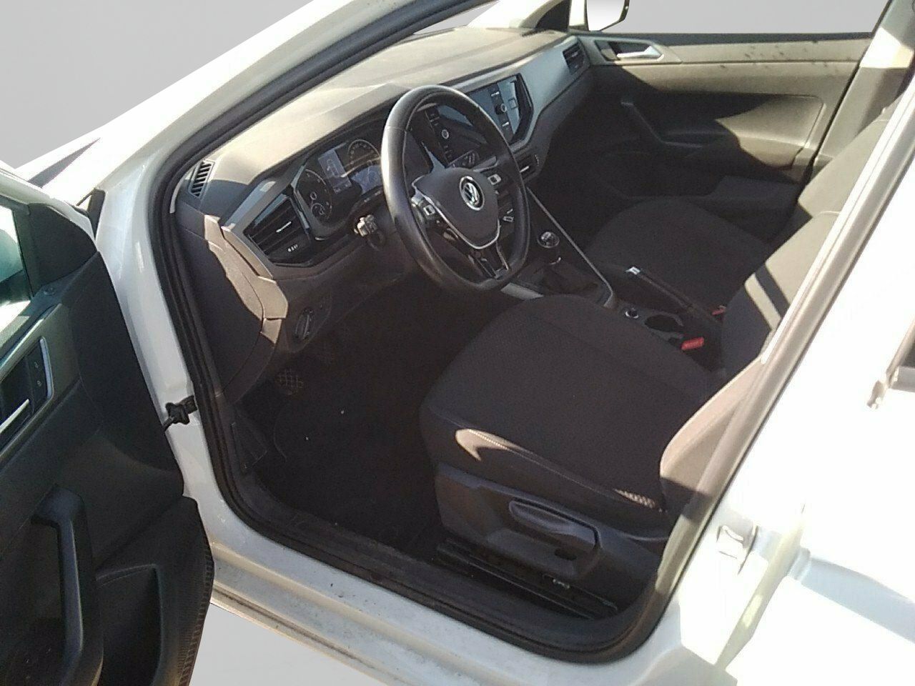 Volkswagen Polo Life 1.0 Tsi 70kw (95cv) - Foto 2