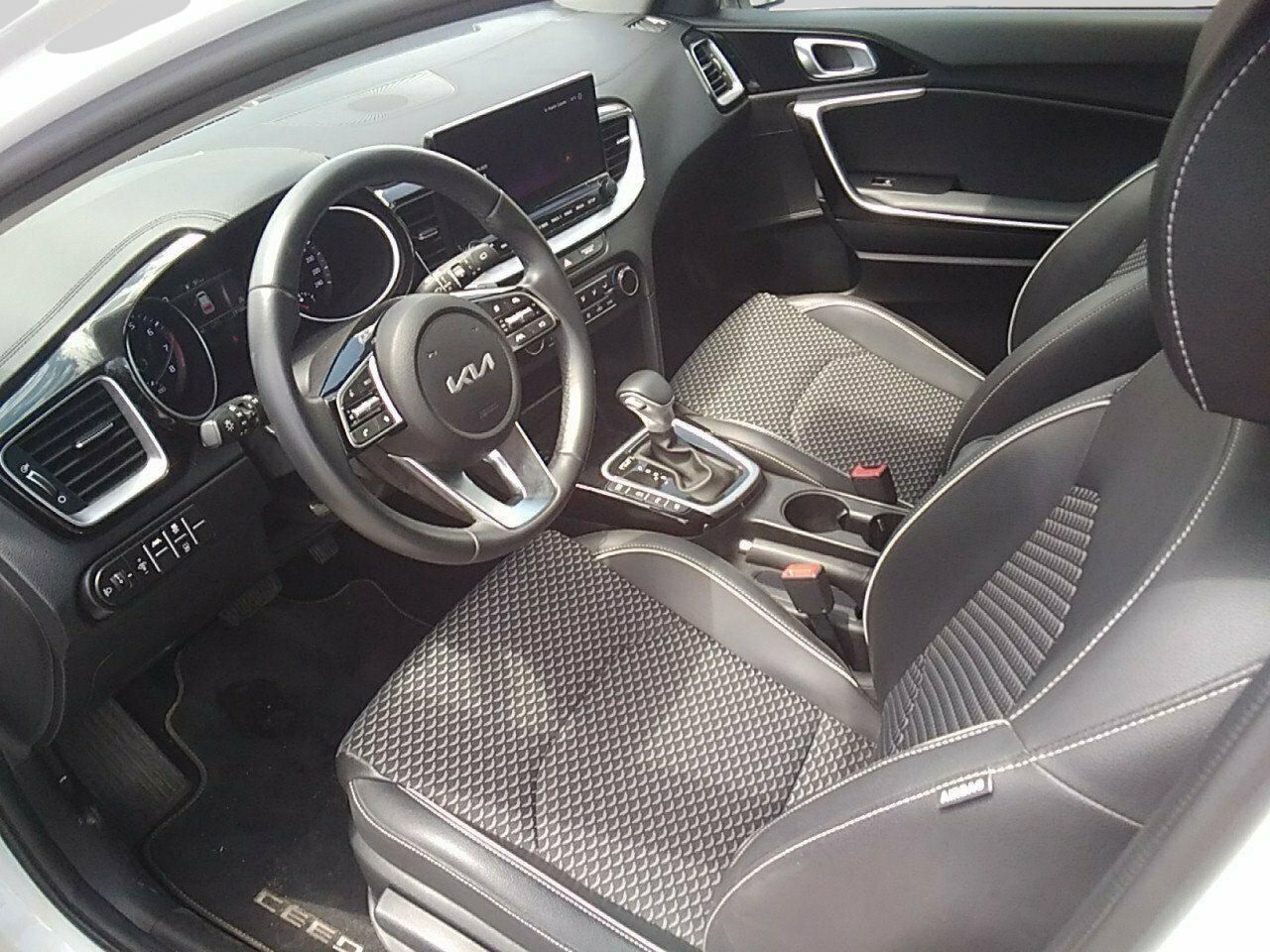 Kia Ceed 1.5 Mhev 118kw (160cv) Tech Dct - Foto 2
