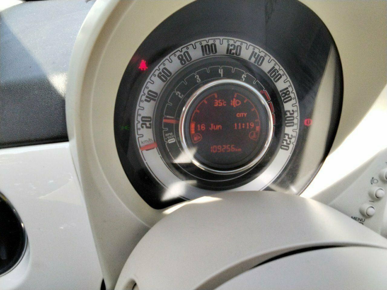 Fiat 500 Lounge 1.2 8v 51kw (69 Cv) - Foto 2