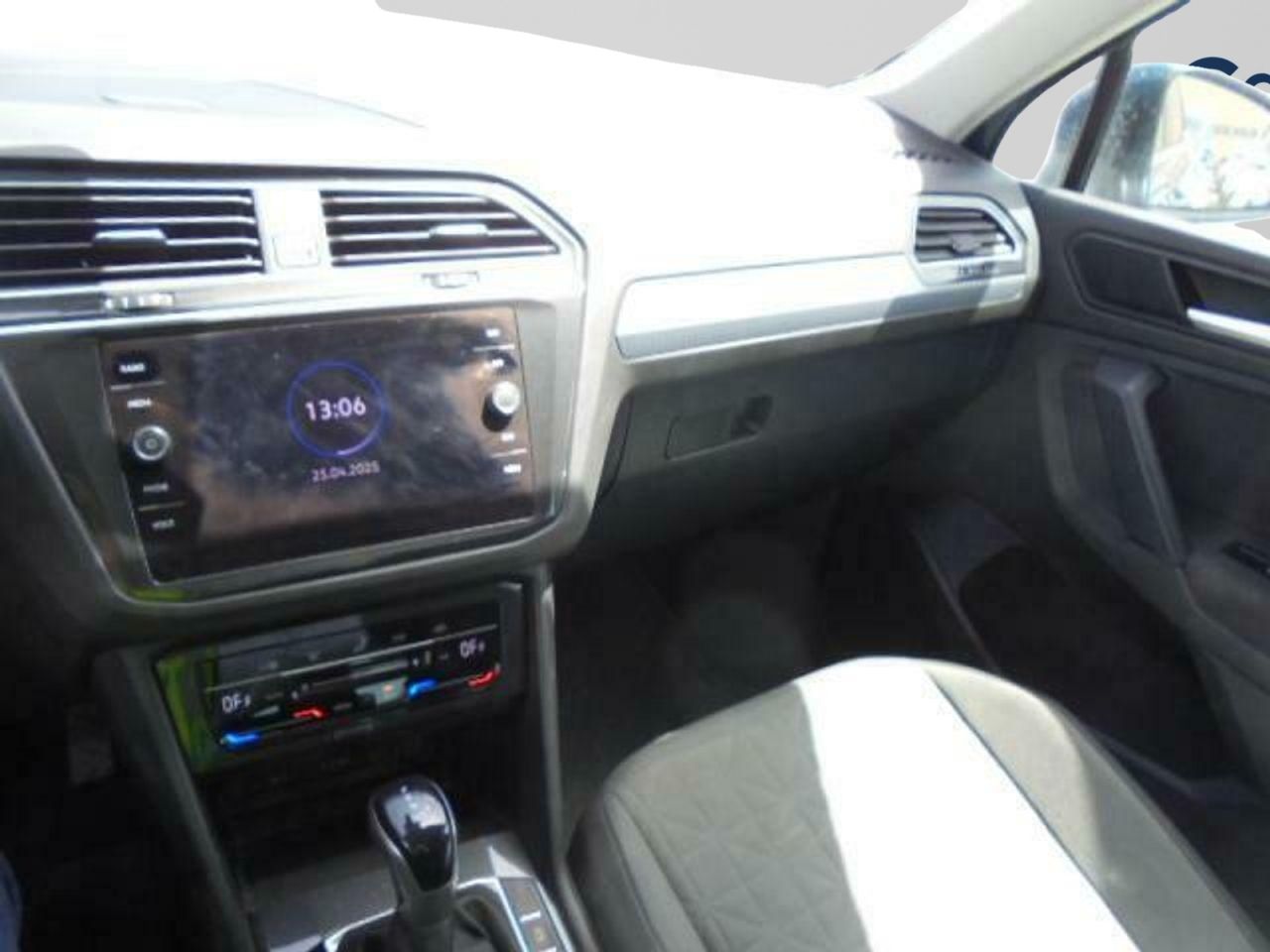Volkswagen Tiguan 2.0tdi 110kw Connect Dsg - Foto 2