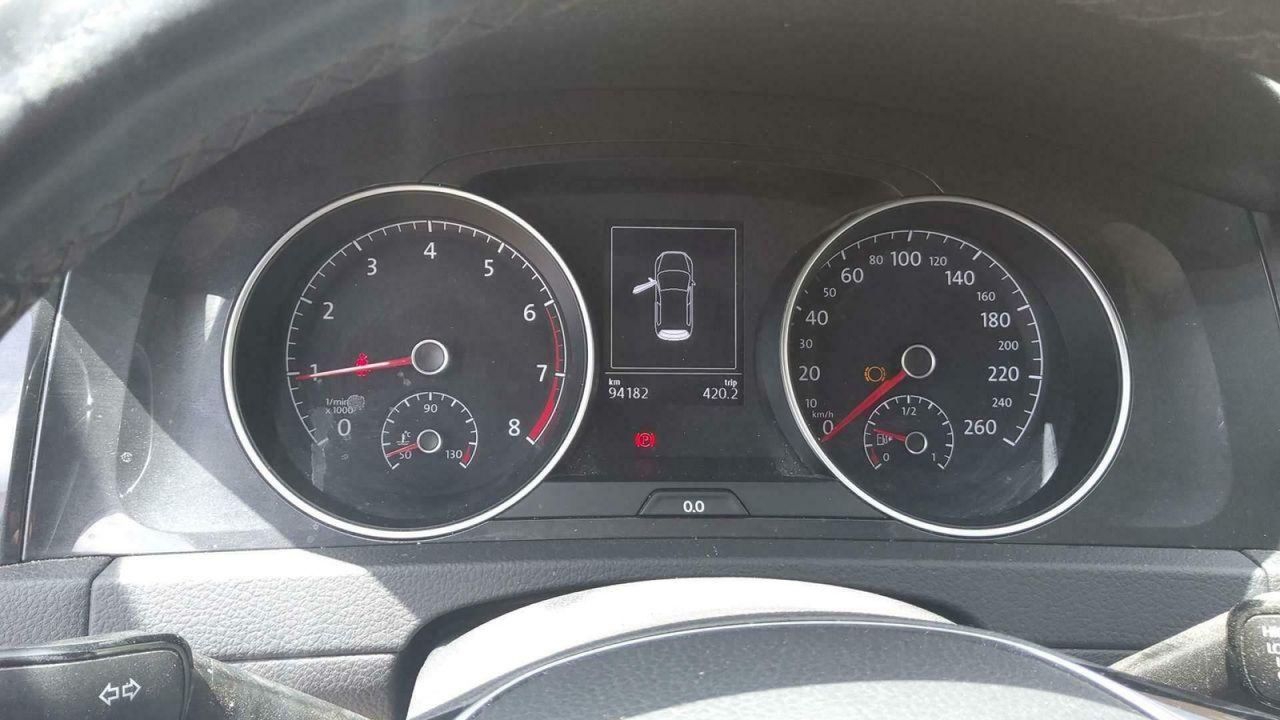 Volkswagen Golf Last Edition 1.0 Tsi 85kw (115cv) - Foto 2