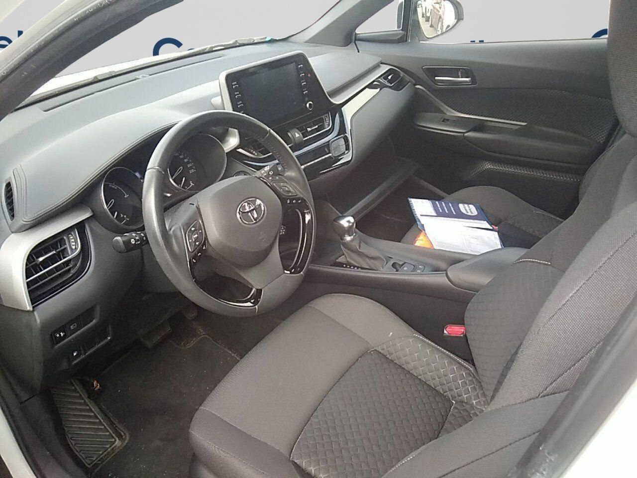 Toyota C-hr 1.8 125h Active - Foto 2
