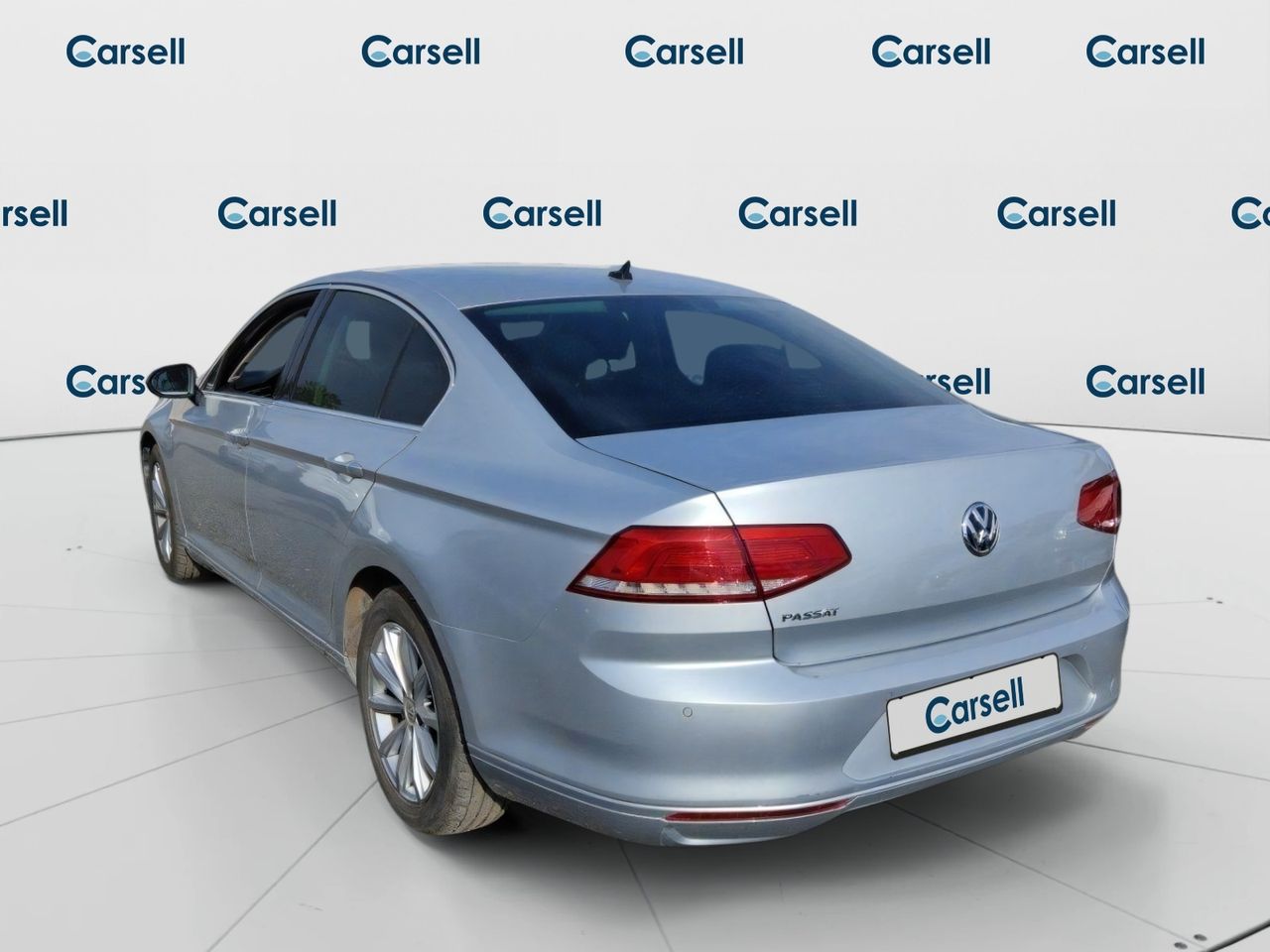 Volkswagen Passat (o) Advance 2.0 Tdi 110kw (150cv) - Foto 2