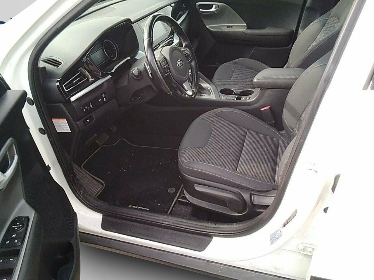 Kia Niro 1.6 Gdi Hev 104kw (141cv) Concept - Foto 2