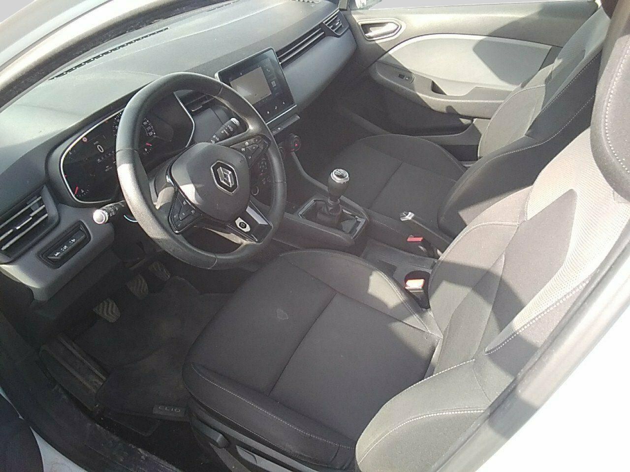Renault Clio Business Blue Dci 63 Kw (85cv) - Foto 2