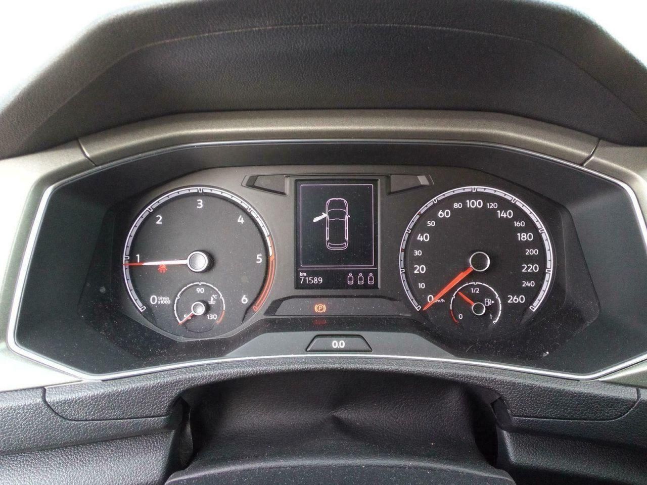 Volkswagen T-roc Advance 2.0 Tdi 85kw (115cv) - Foto 2