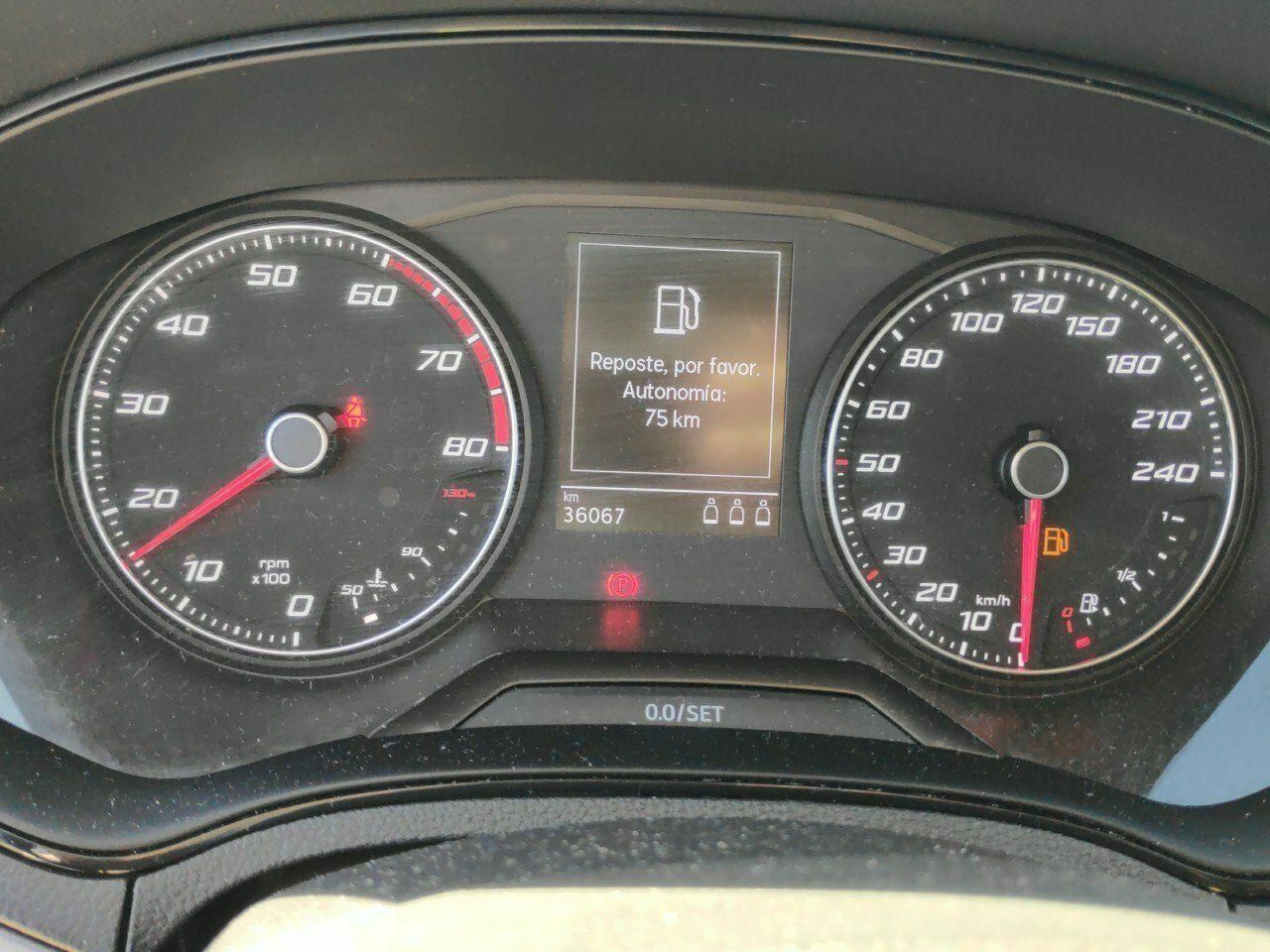 Seat Arona 1.0 Tsi 81kw (110cv) Style Go2 - Foto 2