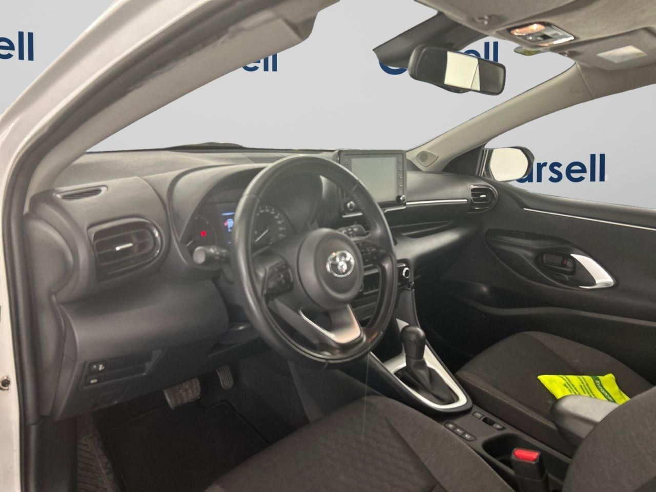 Toyota Yaris 1.5 120h Active Tech - Foto 2
