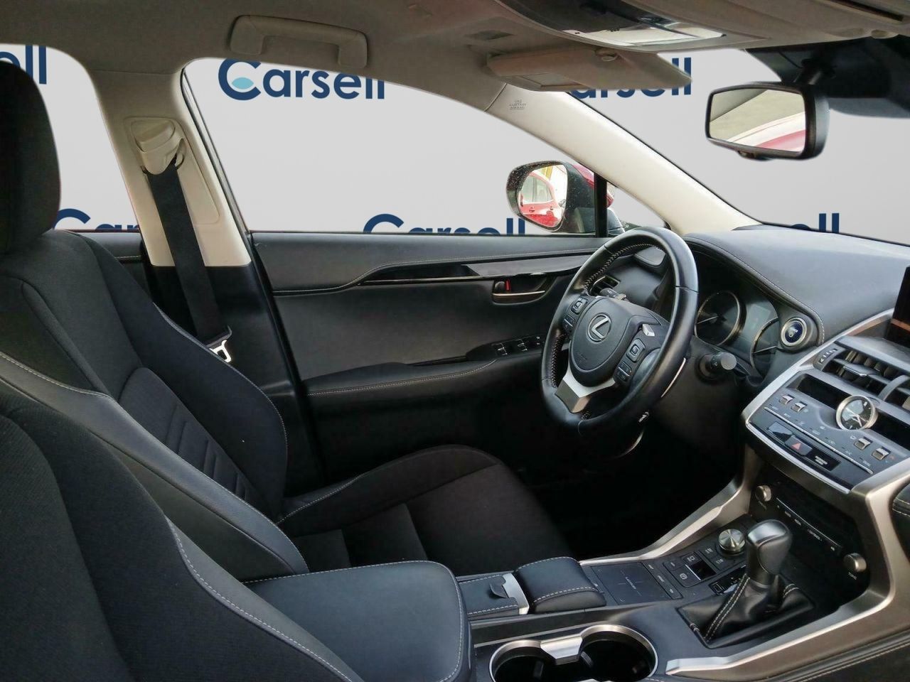 Lexus Nx 2.5 300h Business Navigation 2wd - Foto 2