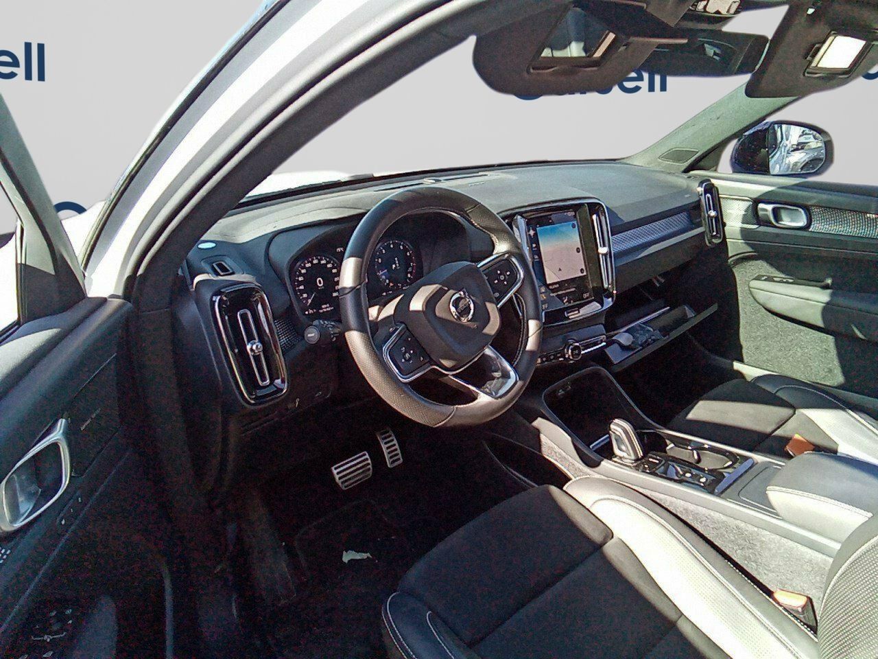 Volvo Xc40 1.5 T3 R-design Auto - Foto 2