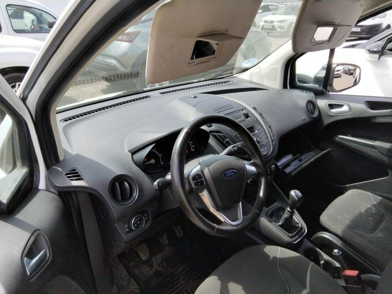 Ford Transit Courier Van 1.5 Tdci 56kw Trend - Foto 2