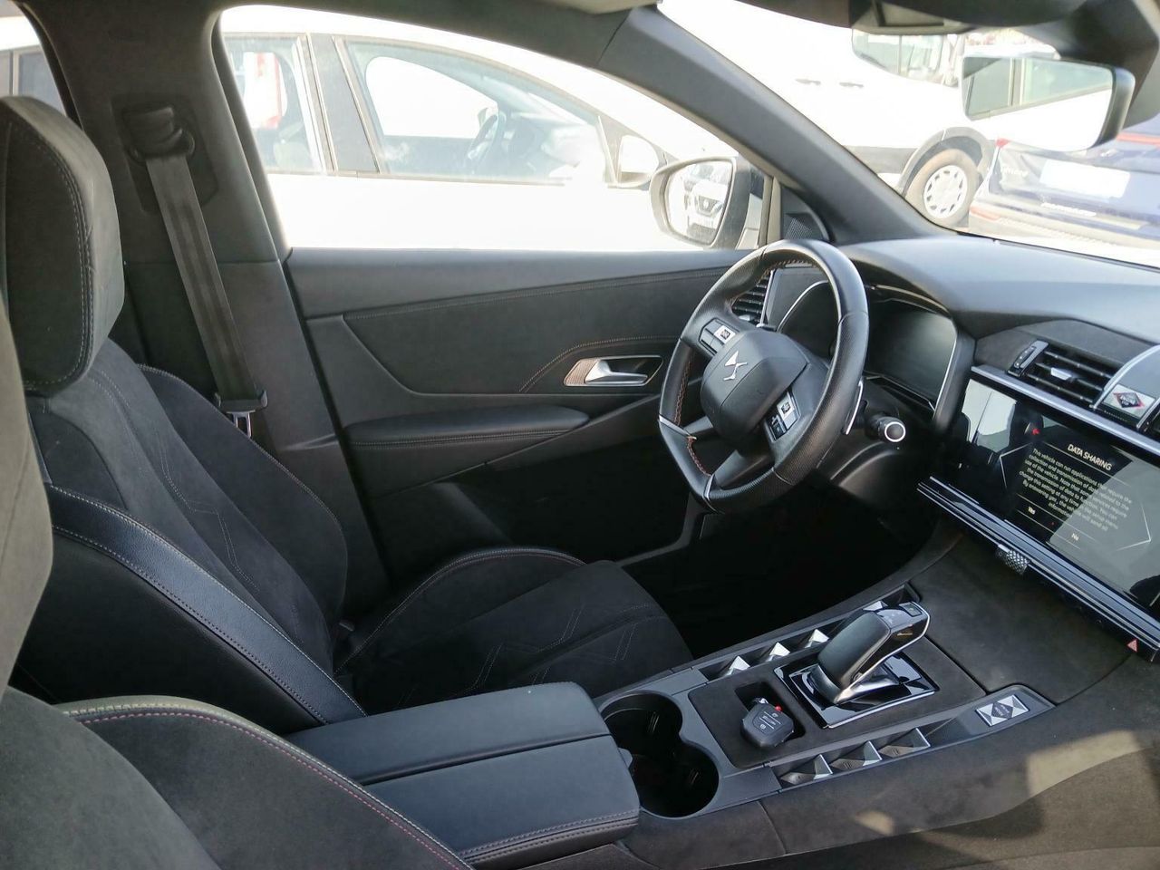Ds Ds 7 Crossback 1.6 E-tense 225 Performance Line Auto - Foto 2