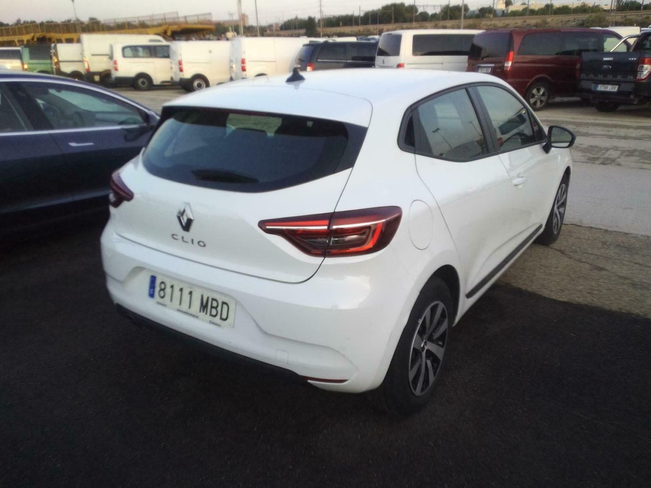 Renault Clio Equilibre Blue Dci 74kw (100cv) - Foto 2