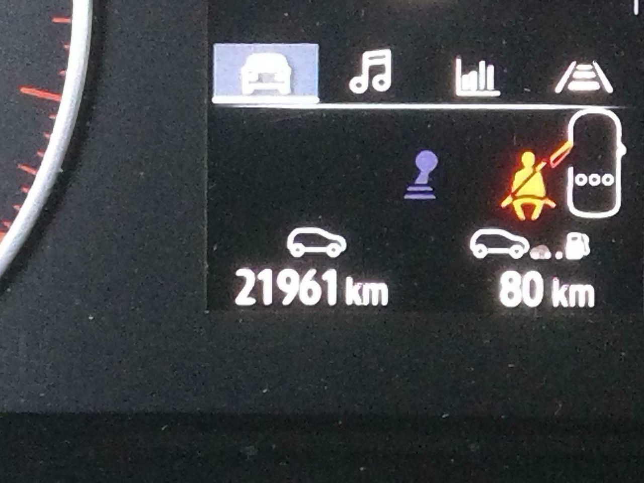Renault Clio Equilibre Blue Dci 74kw (100cv) - Foto 2