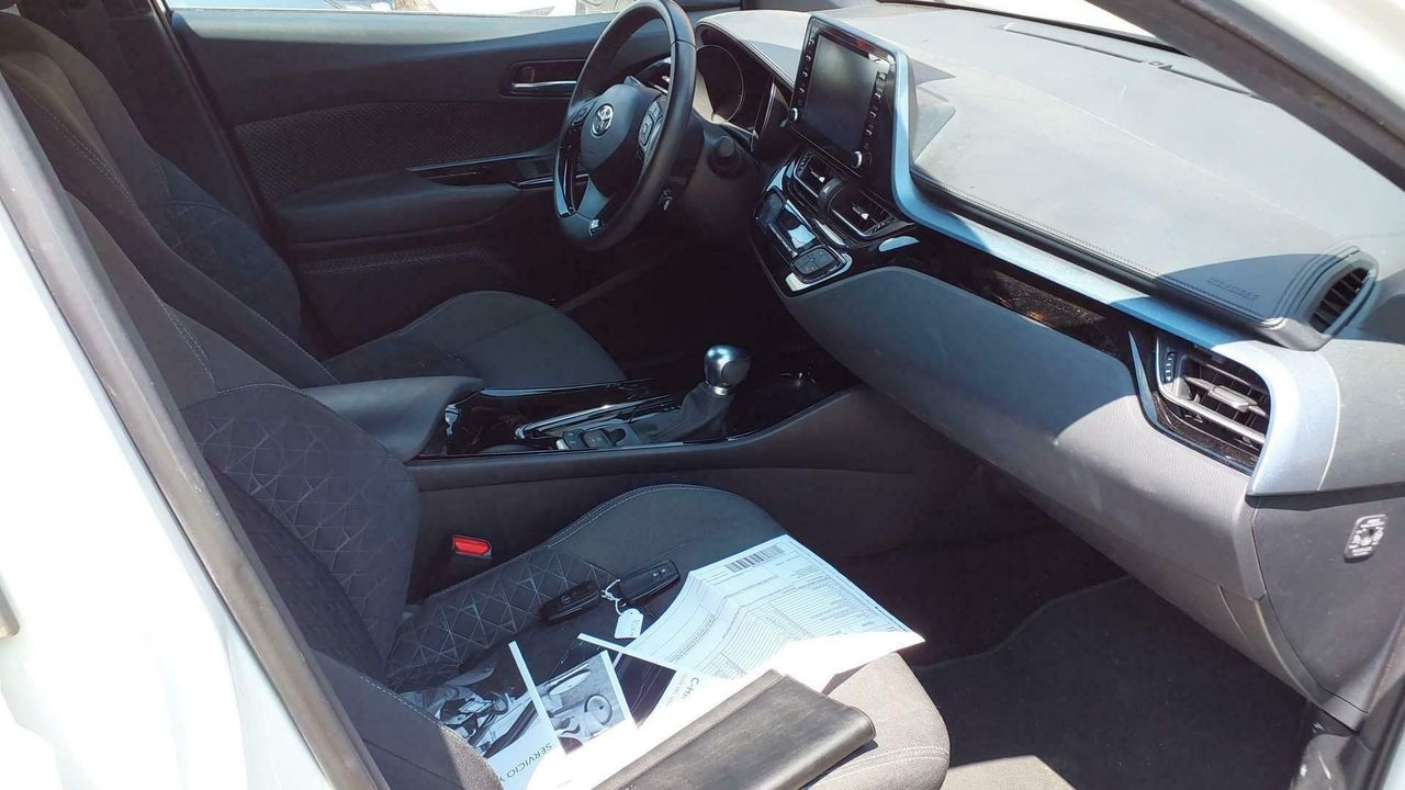Toyota C-hr 2.0 180h Advance - Foto 2