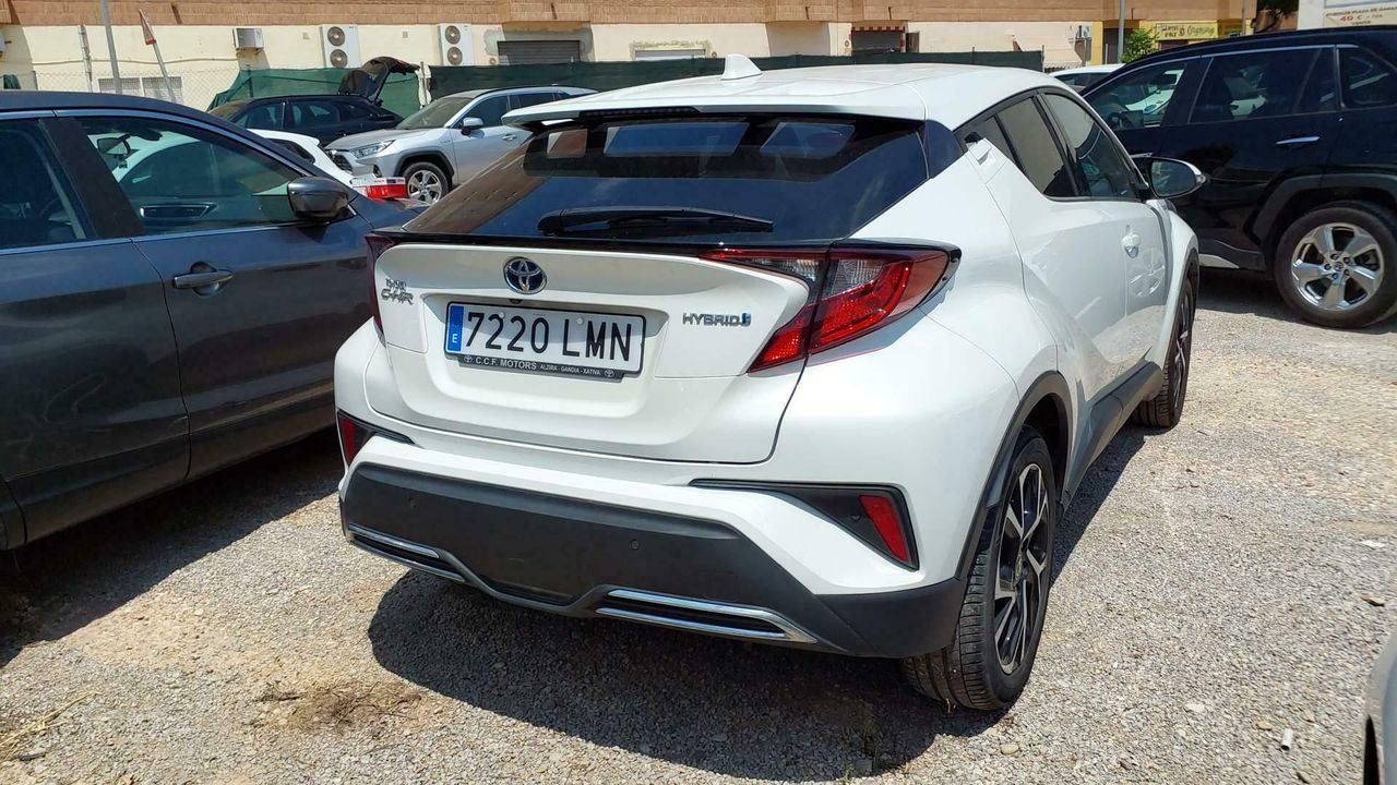 Toyota C-hr 2.0 180h Advance - Foto 2