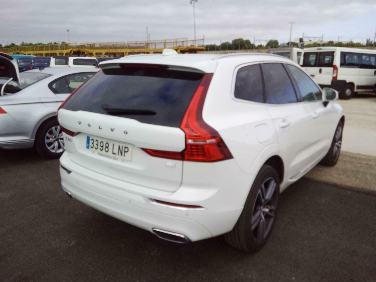 Volvo Xc60 2.0 T6 Awd Recharge Inscription Exp Auto - Foto 2