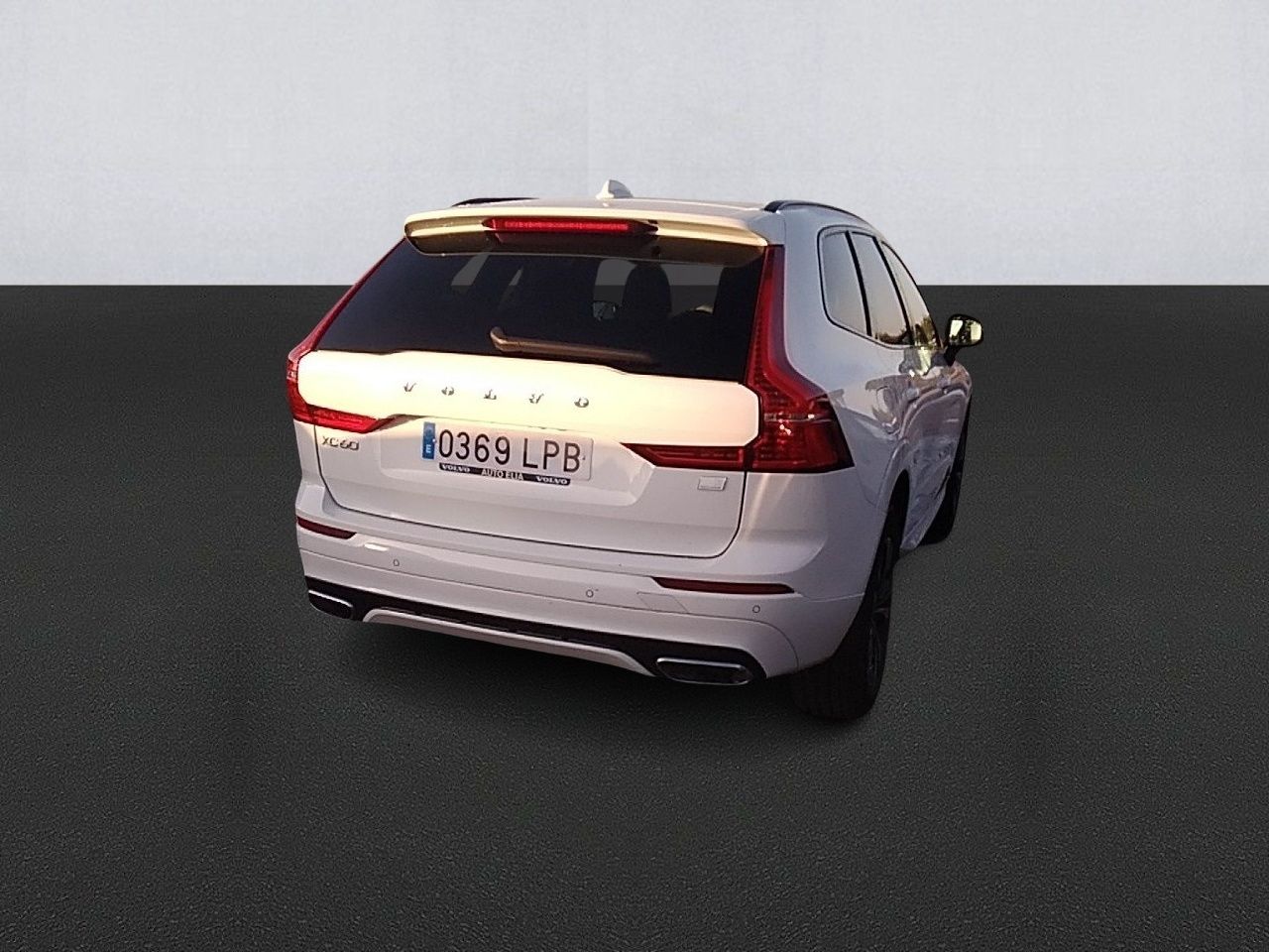 Volvo Xc60 2.0 T6 Awd Recharge R-design Exp Auto - Foto 2
