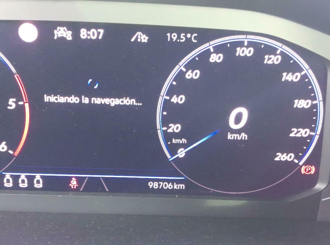Volkswagen Tiguan R-line 2.0 Tdi 110kw (150cv) - Foto 2