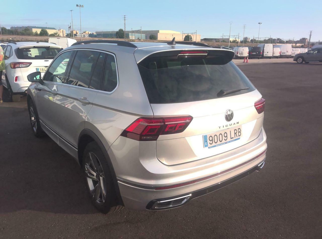 Volkswagen Tiguan R-line 2.0 Tdi 110kw (150cv) - Foto 2