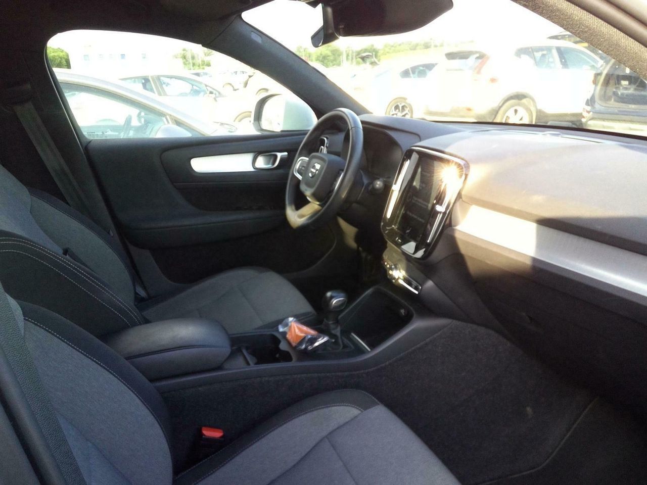 Volvo Xc40 2.0 D3 Momentum Pro - Foto 2