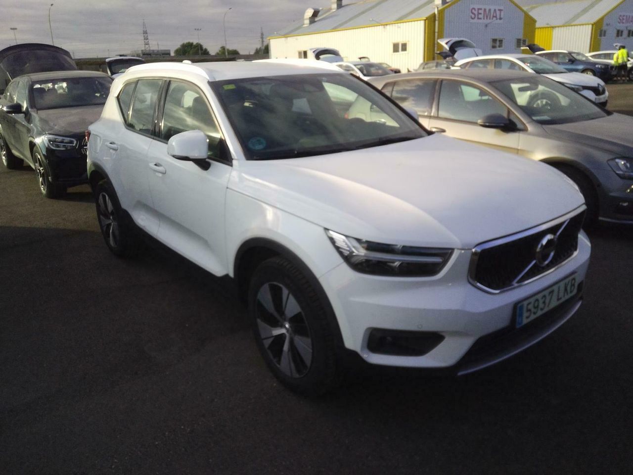 Volvo Xc40 2.0 D3 Momentum Pro - Foto 2