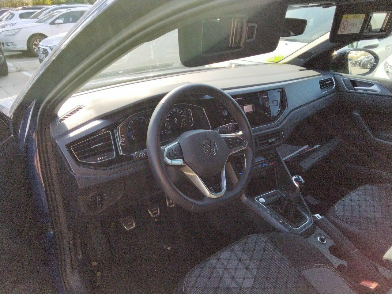 Volkswagen Taigo R-line 1.0 Tsi 81kw (110cv) - Foto 2
