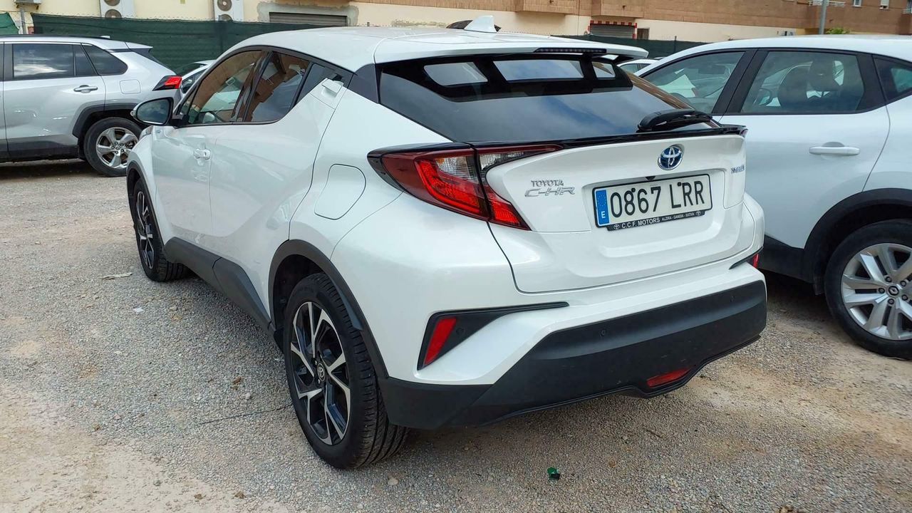 Toyota C-hr 1.8 125h Advance - Foto 2