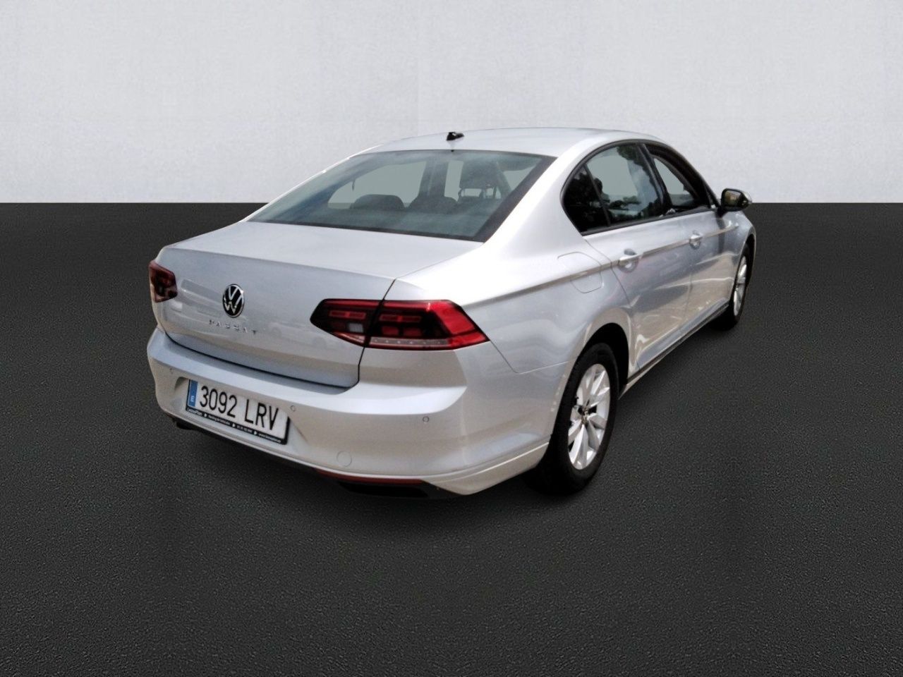 Volkswagen Passat Business 2.0 Tdi 110kw (150cv) - Foto 2
