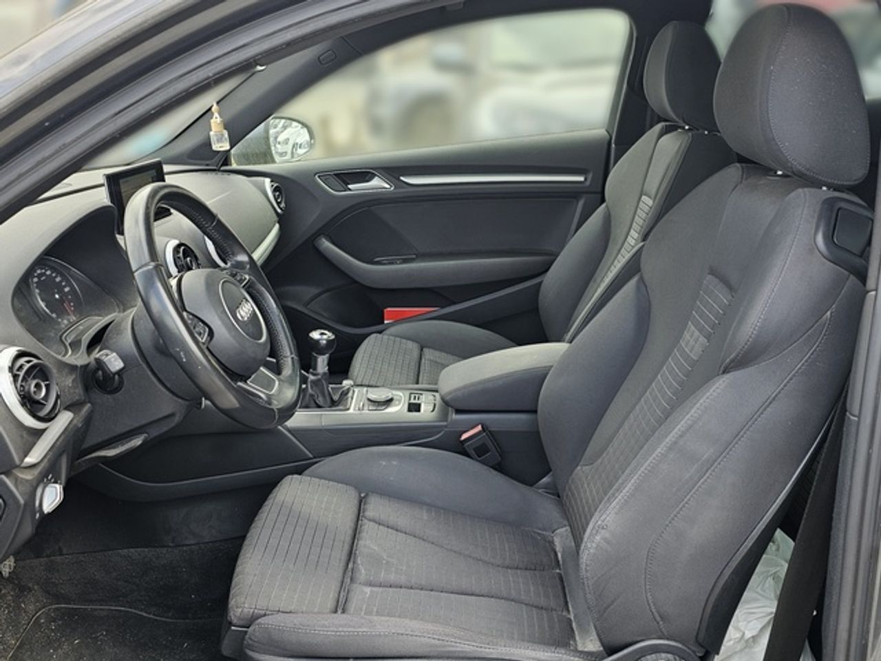 Audi A3 2.0 TDI 150cv clean d. S line edition - Foto 2