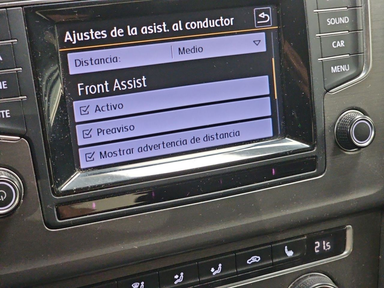 Volkswagen Golf Bluemotion 1.6 TDI 110CV - Foto 2