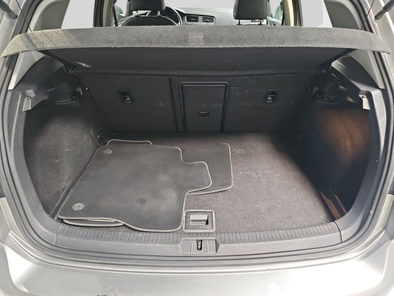 Volkswagen Golf Bluemotion 1.6 TDI 110CV - Foto 2