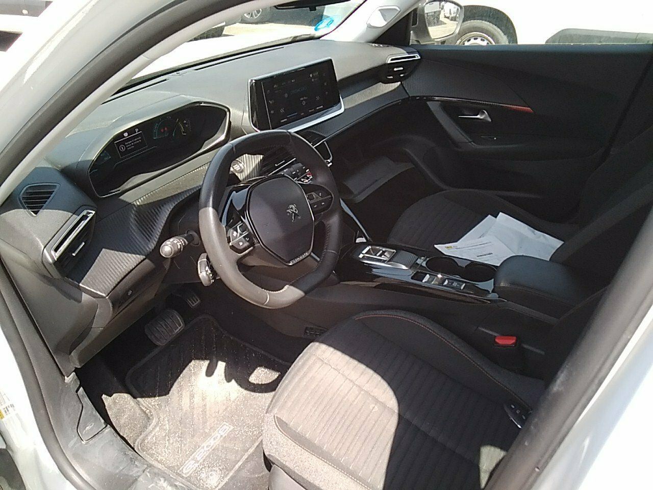 Peugeot 2008 Eléctrico Active - Foto 2