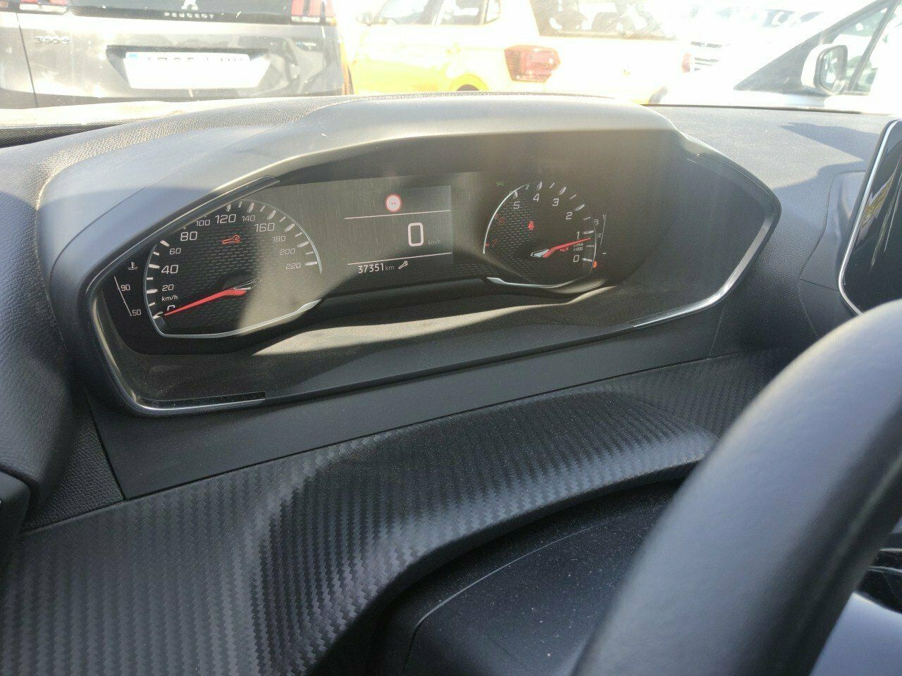 Peugeot 2008 Active Pack Bluehdi 81kw (110cv) - Foto 2