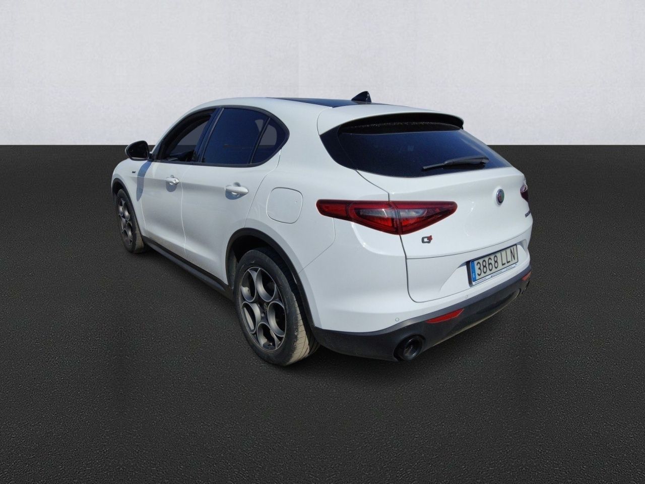 Alfa Romeo Stelvio 2.2 Diésel 140kw (190cv) Sprint Q4 - Foto 2