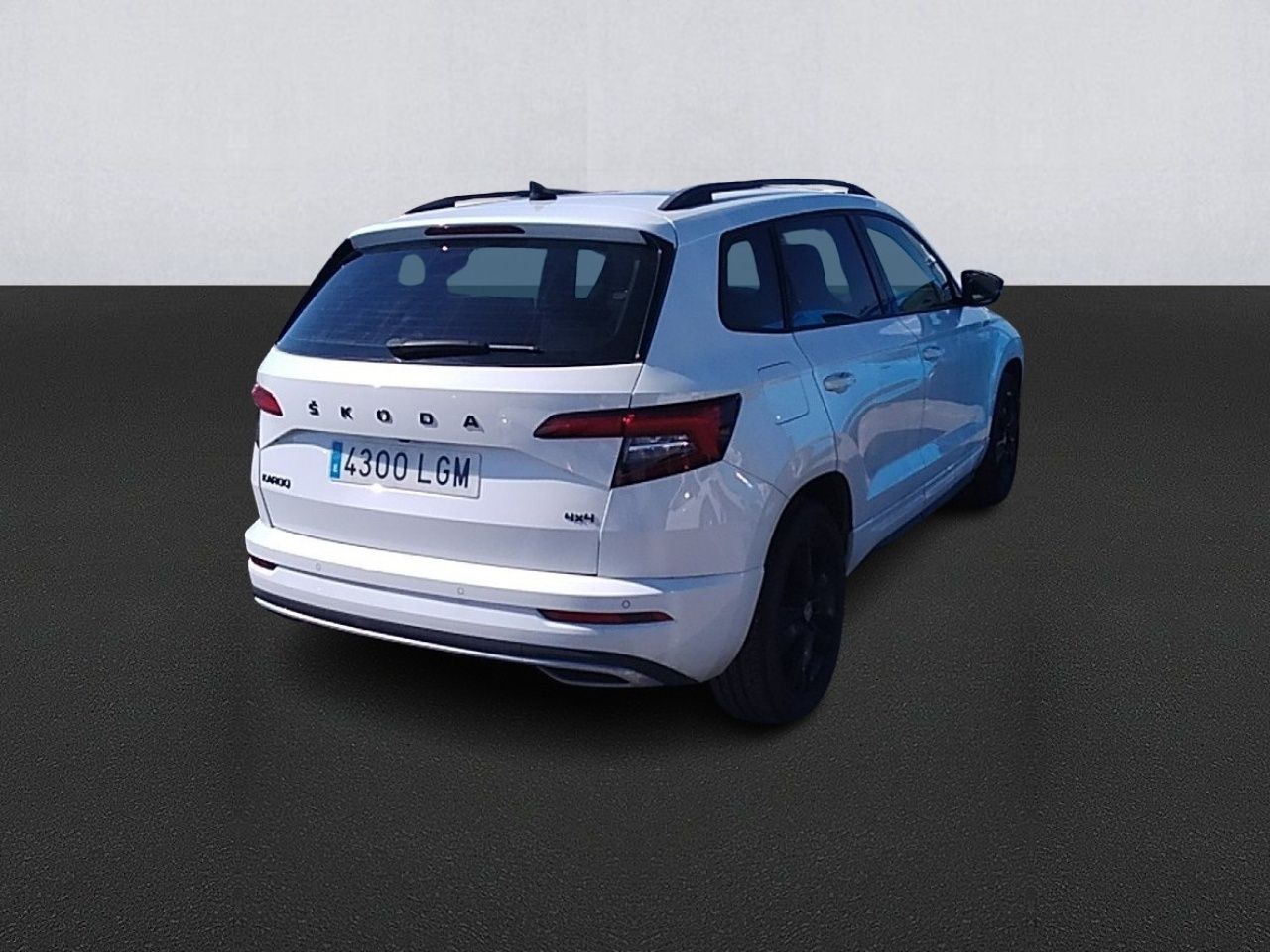 Skoda Karoq 2.0 Tsi 140kw (190cv) Dsg 4x4 Sportline - Foto 2