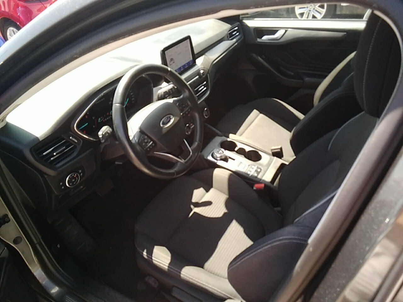 Ford Focus 1.5 Ecoblue 88kw Titanium Auto Sportb. - Foto 2
