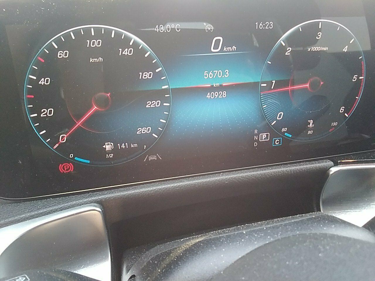 Mercedes Glb 2.0 200 D Dct 110kw (150cv) - Foto 2