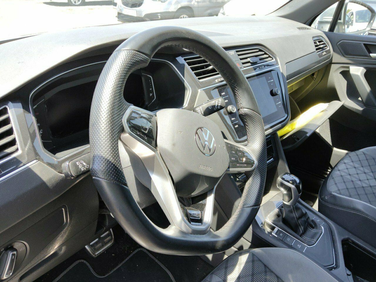 Volkswagen Tiguan R-line 2.0 Tdi 110kw (150cv) Dsg - Foto 2
