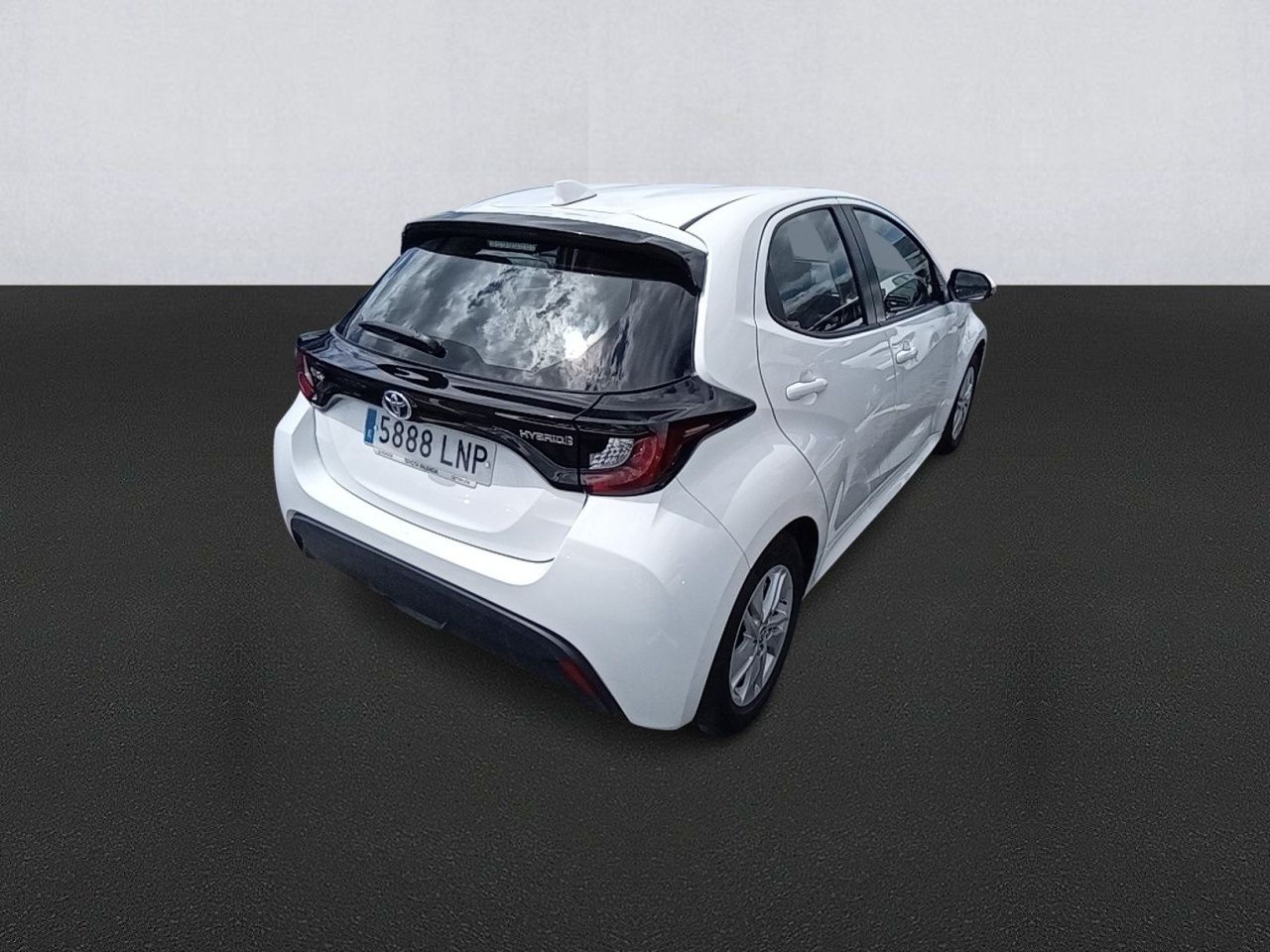 Toyota Yaris 1.5 120h Business Plus - Foto 2