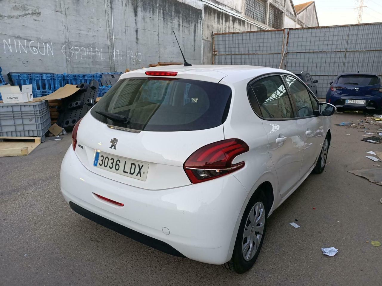 Peugeot 208 (o) 5p Active Bluehdi 73kw (100cv) - Foto 2
