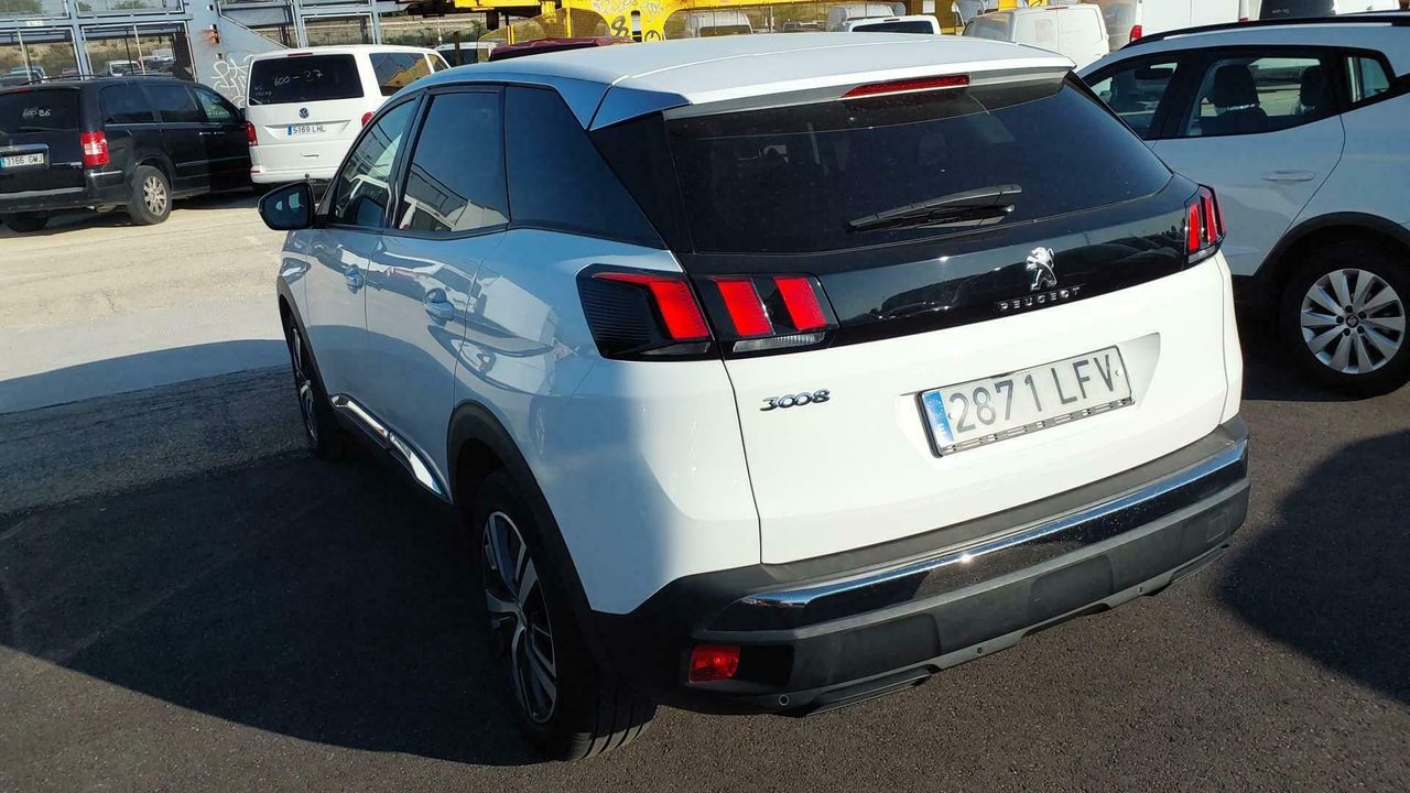 Peugeot 3008 1.5 Bluehdi 96kw (130cv) S&s Allure - Foto 2