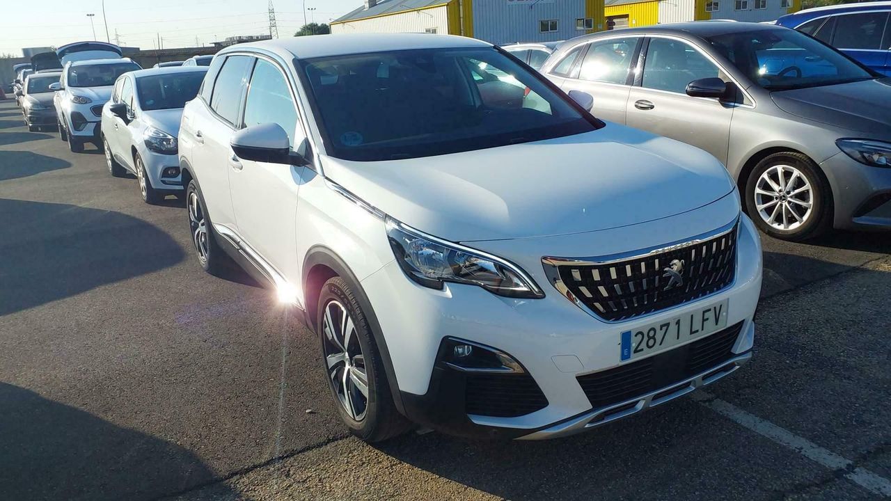 Peugeot 3008 1.5 Bluehdi 96kw (130cv) S&s Allure - Foto 2